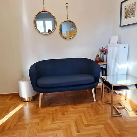 Simple & Noble Apartment