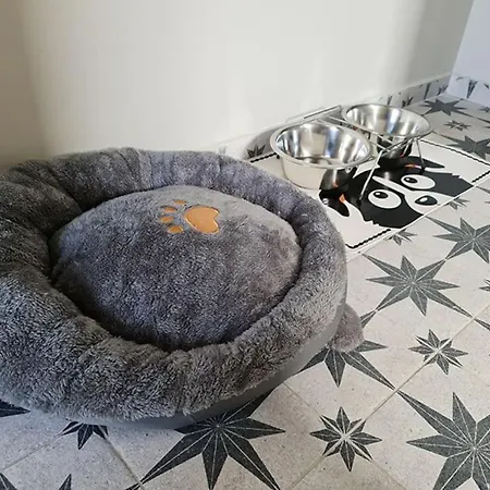 Apartment Simple & Noble